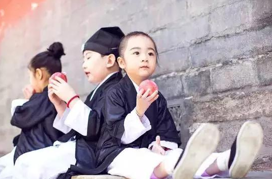 最萌小道士 为什么小孩这么萌？