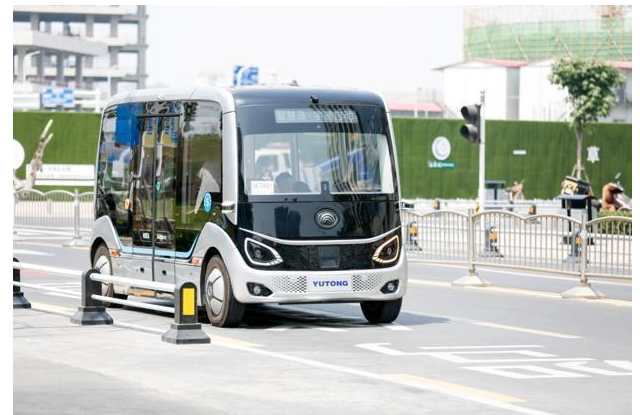 自动驾驶微公交全新升级支持5G远程驾驶 宇通自动驾驶巴士即将在郑州批量投放