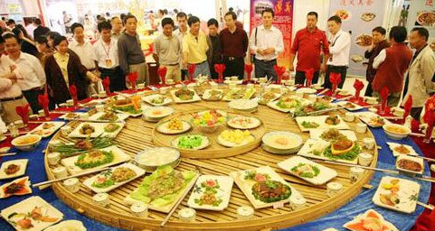 2021最全中国餐桌礼仪 在餐桌上有哪些注意事项?