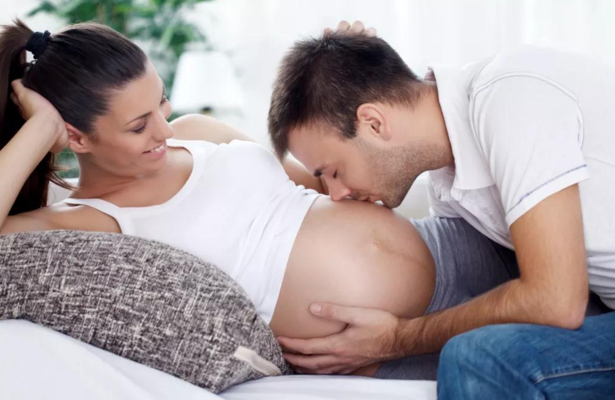 胎教每天的最佳时间是什么时候？十大胎教方法孕育健康又聪明的胎儿