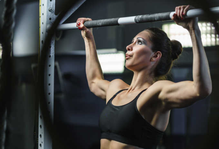 运动健身的人应该吃什么菜？运动健身吃什么东西长肌肉最快？