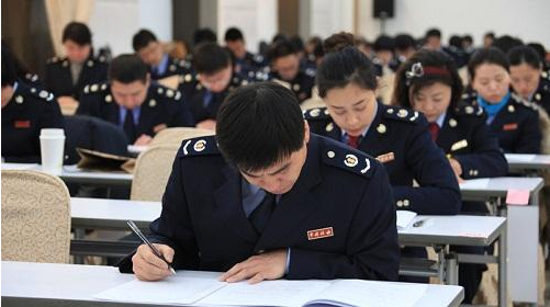 2021年最新公务员面试技巧和话术大全 公务员面试你要get到重点才能得高分