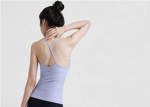 春季养背可以缓解女性手脚冰凉吗?春季养背对女性活血化瘀有啥好处?