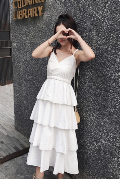白色吊带裙里面怎么搭才吸睛?中秋最新矮个子女生白色吊带裙穿搭 白色吊带裙里面怎么搭才吸睛?中秋最新矮个子女生白色吊带裙穿搭