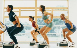 长期运动与长期不运动的人区别有多大？坚持运动健身有什么好处？