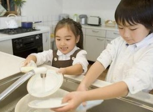 五一劳动节小学生在家可以做哪些家务？劳动，是青少年成长过程中的一门必修课.