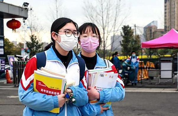 中小学周六不放假?教育部做出最新回应 中小学周六不放假?教育部做出最新回应