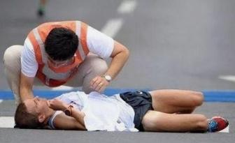 运动猝死的前兆 运动猝死发生的突然性和后果的严重性要远超过运动性损伤