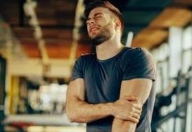 运动健身后第二天为什么会出现肌肉酸痛？如何预防运动后的肌肉酸痛或韧带拉伤呢？