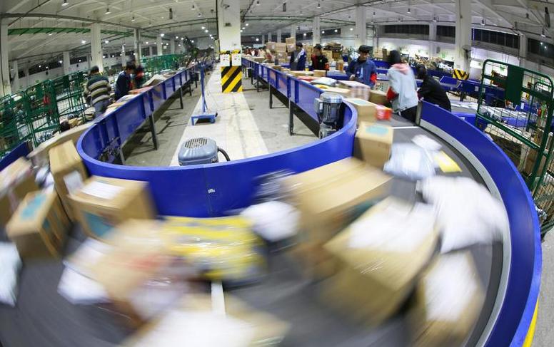 端午假期全国揽投快递量超17.4亿件，端午假期全国邮政快递业情况如何？