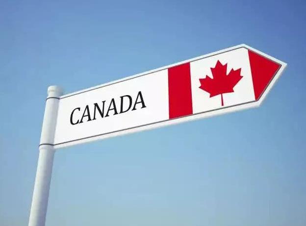 2022年是留学加拿大好还是美国好？看完这篇文章你心里就会有答案了