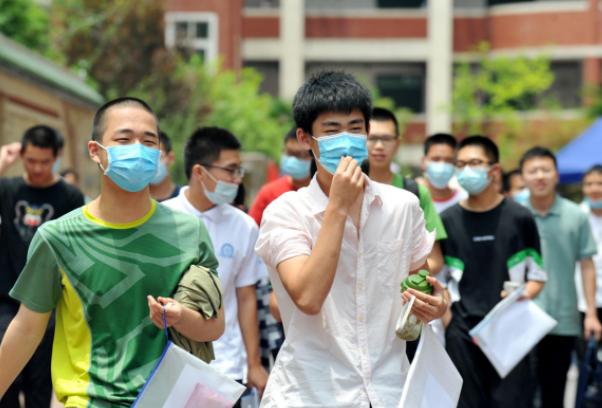 高考失利复读还是专转本  高考成绩不理想学生该如何选择？
