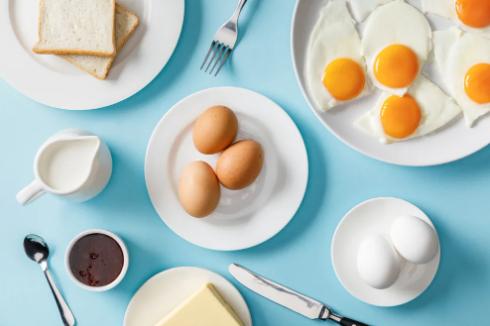 早餐什么容易影响血管健康？夏季早餐怎么吃对血管才好？