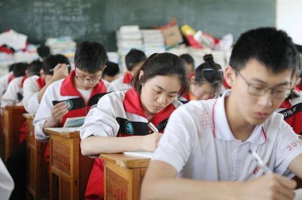 复读生要怎么做才能提高成绩 复读生的学习方法介绍