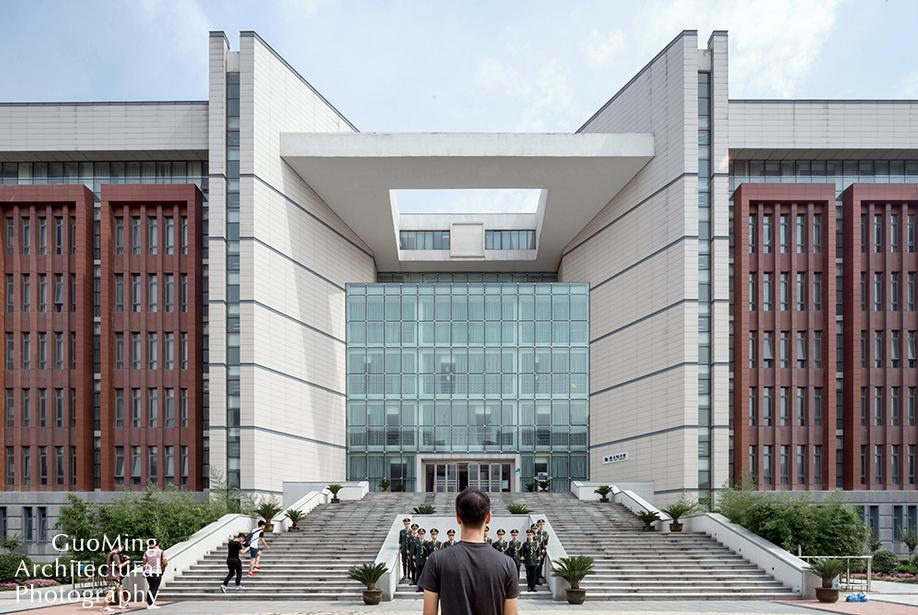 郑州轻工业大学2021年本科招生章程 郑州轻工业大学2021年各专业收费标准