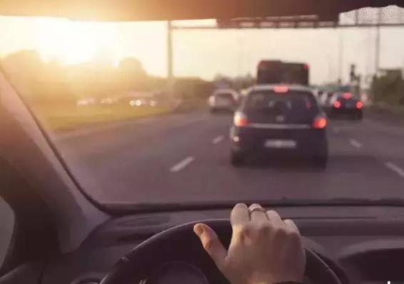 驾驶过程中容易产生哪些错觉 学会分辨它们让行车更安全