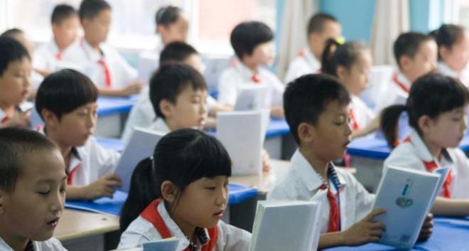 上海中小学学生 9月1日开学 今天起学生一律不离沪