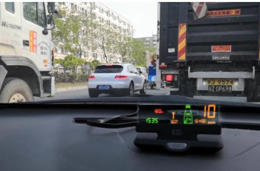 新手必看的开车小技巧 学会就能高速成为老司机 新手必看的开车小技巧 学会就能高速成为老司机