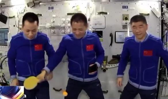 3名航天员在空间站打乒乓球 3名航天员在空间站打乒乓球惊呆网友