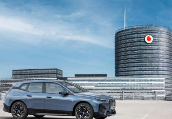 宝马宣布和沃达丰合作 首次将5G移动无线电标准集成到宝马ix中