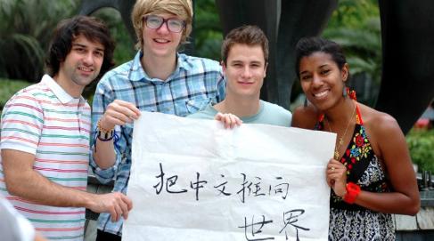 为什么说英语相比汉语来说更好学呢？