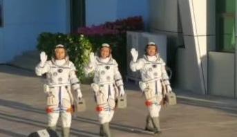 神州12号的第一支vlog来咯，让我们一起跟随航天员步伐去看看他们生活怎么样吧！