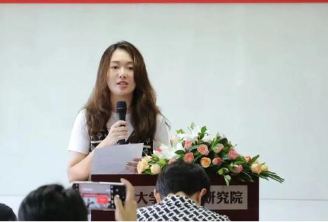王逸舟在北大2021开学典礼上致辞：“守住你的理想！”
