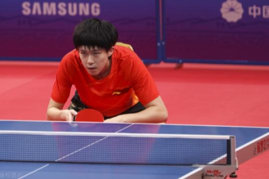 刘丁硕闯入全运会乒乓球男单决赛 与樊振东争夺金牌