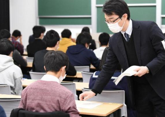 日本近年高考参加人数减少ㄨ？ 日本高考参加人数减少留学生入学难度相应降低！