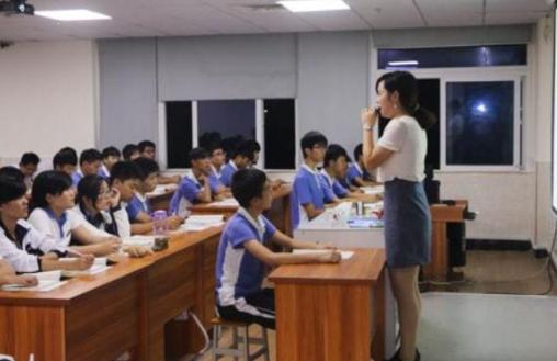 中小学迎来新改革将实行“五项管理” 要求小学生保证10个小时的睡眠