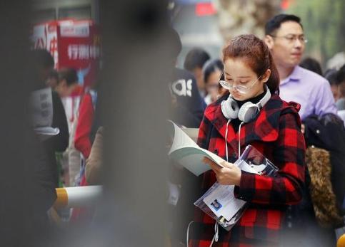西藏邮局招录1人近5000人报名，为何如此偏远却又有如此多人报名呢？