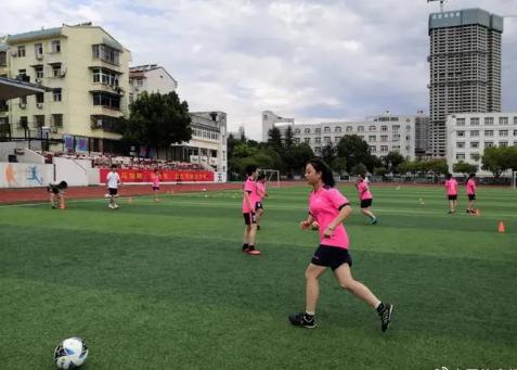 双减后，体育老师不够用了？探索退役运动员后的兼职情况吧！