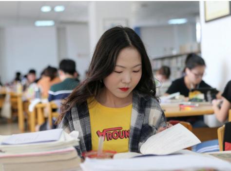 杭州一女学霸9门满分保研清华；曾经49次满绩刷新认知！网友：门门都是致命学科！