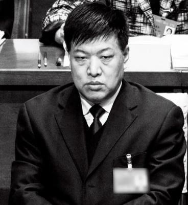 原副省长作风霸道 被查时民警庆祝!据知情人透露,曾在职期间举报信不断…… 原副省长作风霸道 被查时民警庆祝!据知情人透露,曾在职期间举报信不断……
