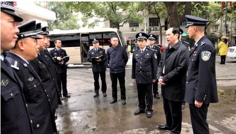 原副省长作风霸道 被查时民警庆祝!据知情人透露,曾在职期间举报信不断…… 原副省长作风霸道 被查时民警庆祝!据知情人透露,曾在职期间举报信不断……