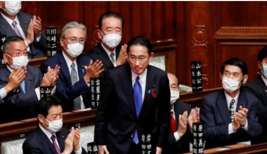 岸田文雄当选日本第101任首相 此前日本政府全体辞职