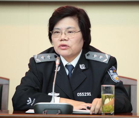 国安一女干警现身政法系统高规格活动  让我们来看看真实版的“伪装者”是什么样的！