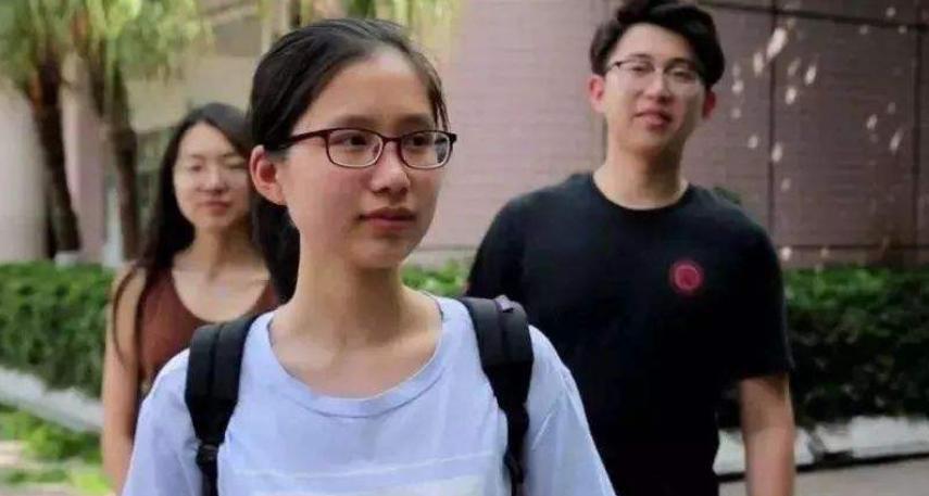 高考满分状元750是谁( 中国高考史上最高分是多少)