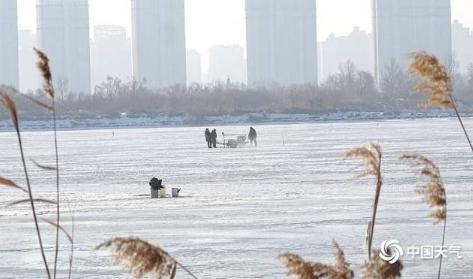 压轴寒潮将横扫30余省区市 多省有雪！全国速冻城市高达33省，最冷时刻到了！即将还有大范围雨雪！