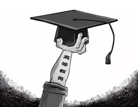 我国已建成世界规模最大的高等教育体系，高校思政课改革创新呈现新气象。