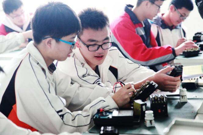 什么叫做职业教育？职业教育的理念是什么？