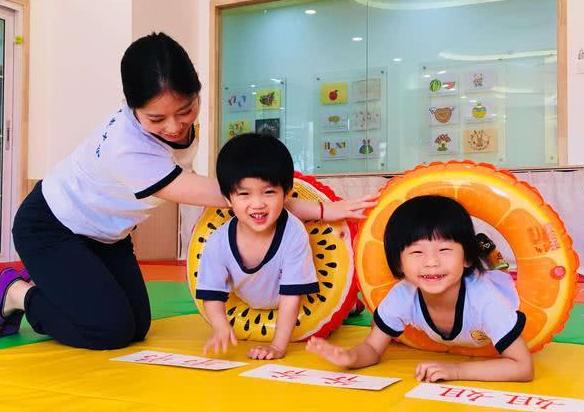 早教中心和幼儿园的区别 早教中心和幼儿园哪个好? 早教中心和幼儿园的区别 早教中心和幼儿园哪个好?
