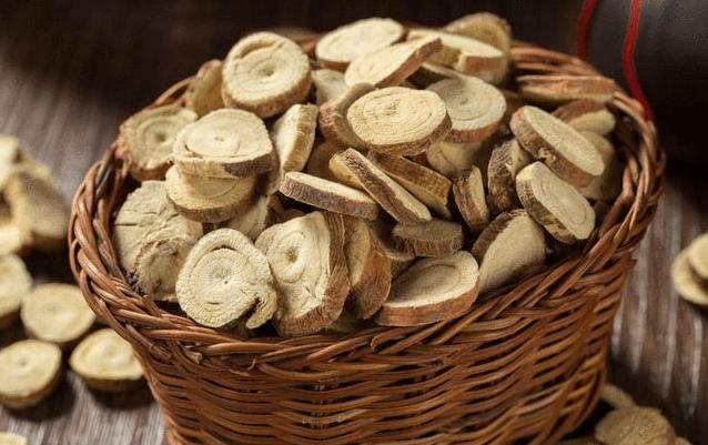 白芍是什么?白芍有什么医用价值吗?使用白芍的注意事项有哪些? 白芍是什么?白芍有什么医用价值吗?使用白芍的注意事项有哪些?