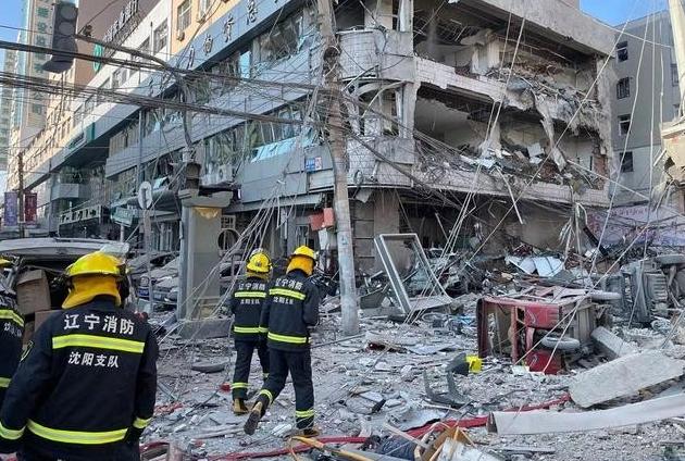 沈阳一饭店燃气爆炸：目前半条街成废墟，1死33伤，场面触目惊心！