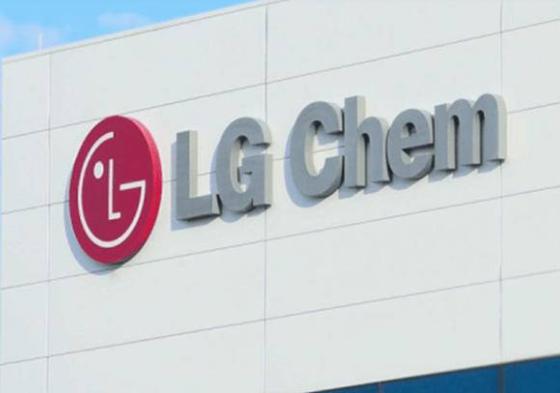 LG新能源IPO已获初步批准 最终可能会筹集100亿至120亿美元资金