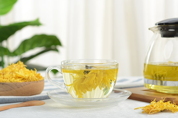 孕妇可以喝菊花茶吗