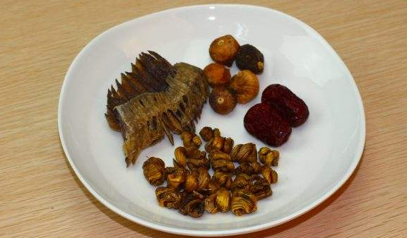 膨鱼腮能治癌？怎么做才好吃？