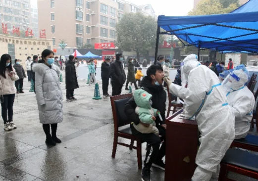 郑州全市大型商超延长营业 有序解封满足防疫要求的小区