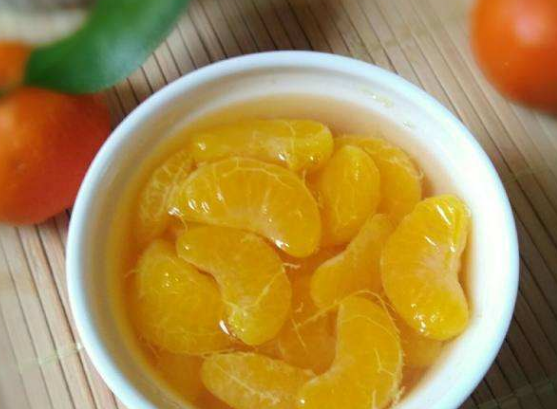 橘子水更适合目前新冠用药特点 盐水漱口不能杀灭新冠病毒