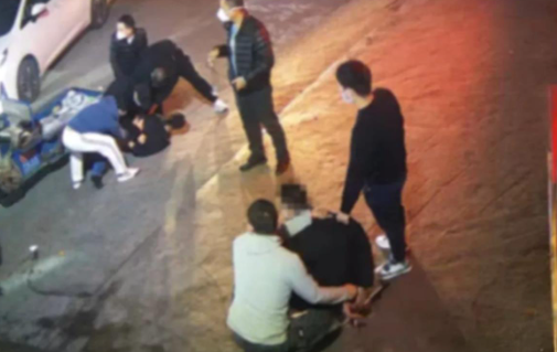 【广东“索马里高速”引热议】广东高速上碰瓷民警抓获61人